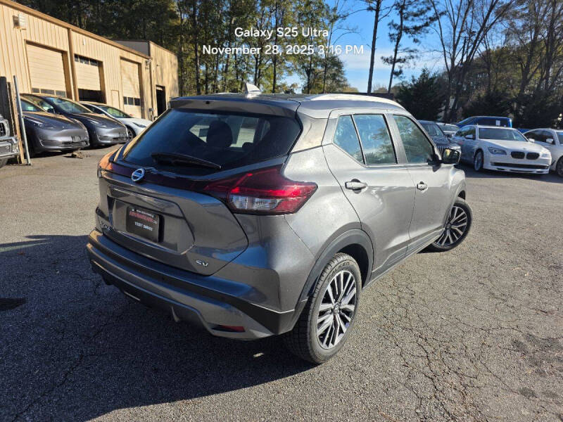 2021 Nissan Kicks SV