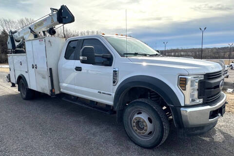 2018 Ford F-550 Super Duty for sale at KA Commercial Trucks, LLC in Dassel MN