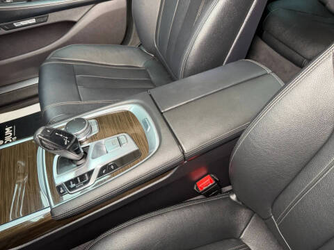 2016 BMW 7 Series 740i