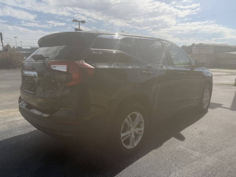 2023 GMC Terrain SLE
