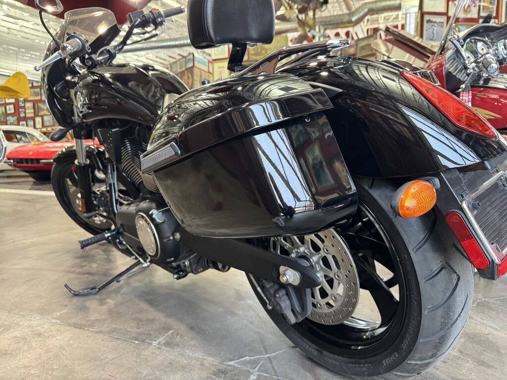 2007 Victory Vegas™ 8-Ball 7