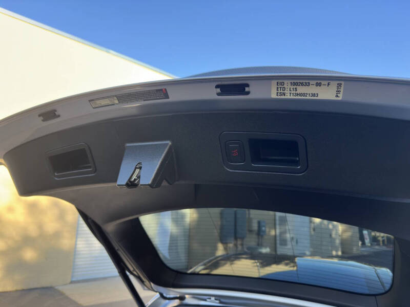 2013 Tesla Model S