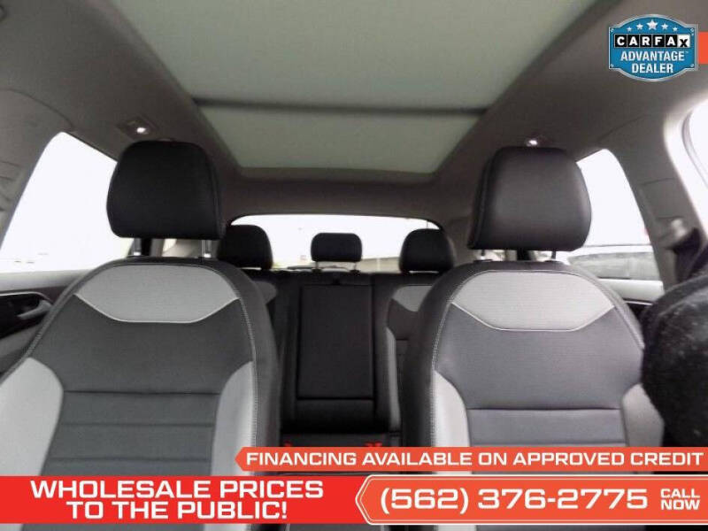 2024 Volkswagen Taos SEL 4Motion