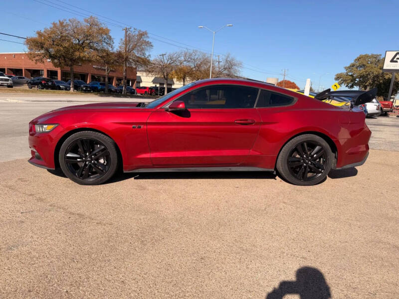 2017 Ford Mustang