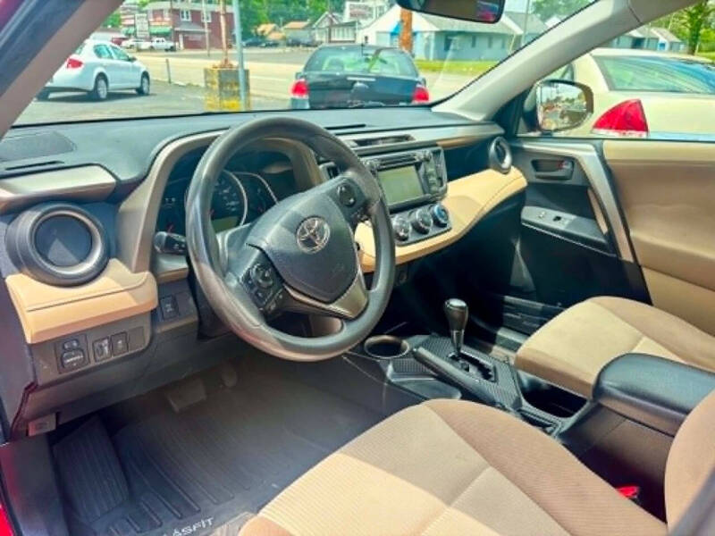 2013 Toyota RAV4 LE