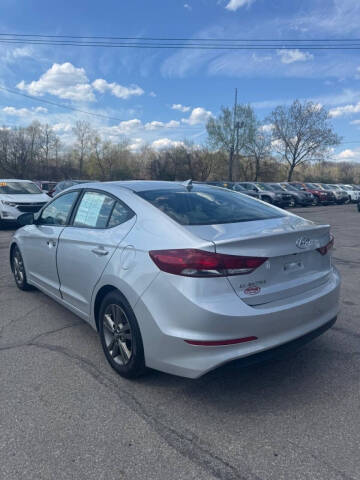 2018 Hyundai Elantra