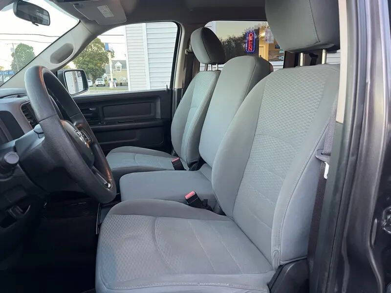 2017 RAM 1500 Express