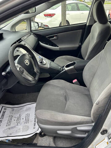 2012 Toyota Prius Two