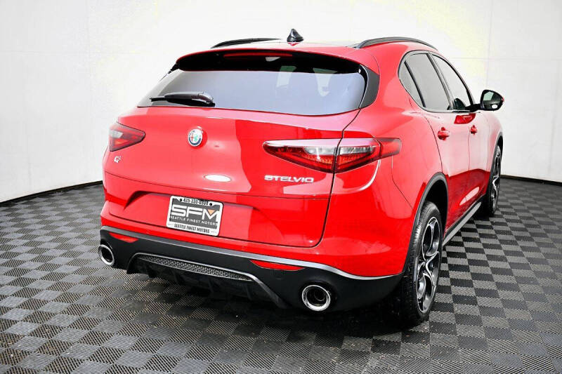 2019 Alfa Romeo Stelvio Ti Sport