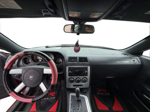 2010 Dodge Challenger SE