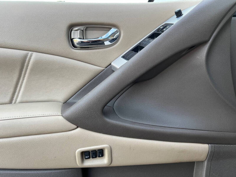 2011 Nissan Murano SL