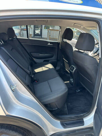 2022 Kia Sportage LX