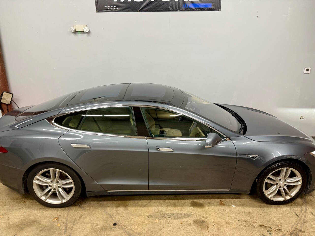 2013 Tesla Model S for sale at Sapphire Motors in Gurnee, IL