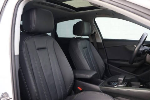 2021 Audi A4 quattro Premium 40 TFSI