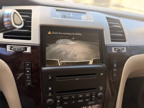 2010 Cadillac Escalade EXT Premium