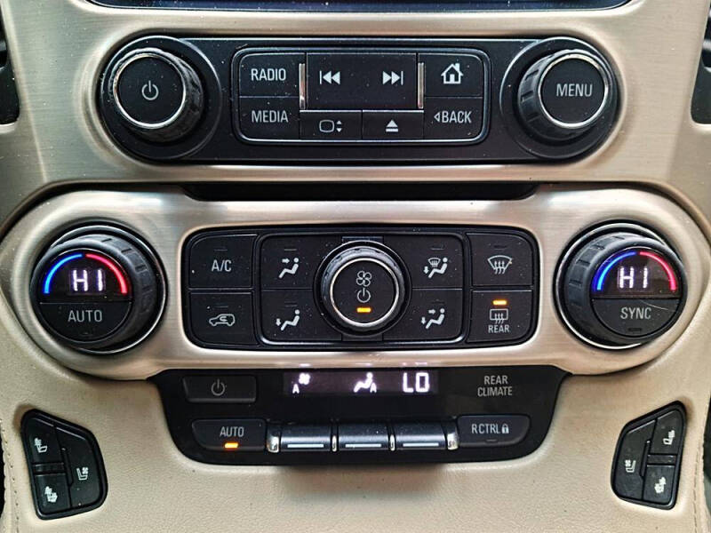 2017 GMC Yukon XL Denali