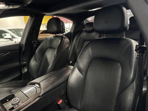 2017 Maserati Ghibli