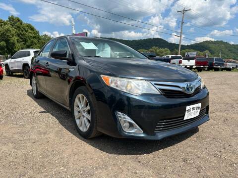 2012 Toyota Camry Hybrid for sale at Toy Box Auto Sales LLC in La Crosse WI