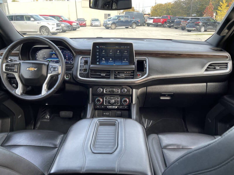 2022 Chevrolet Suburban LT