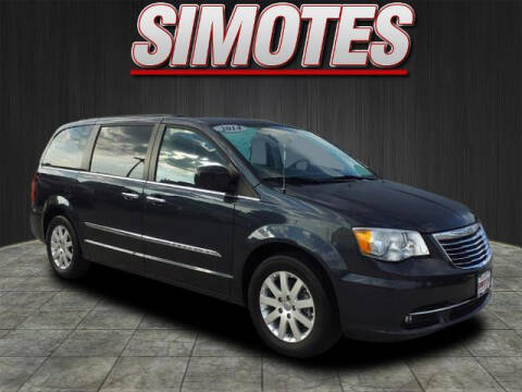 2014 Chrysler Town and Country for sale at SIMOTES MOTORS in Minooka IL