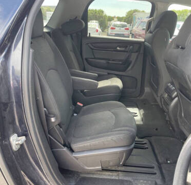 2016 GMC Acadia SLE-2