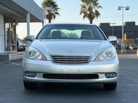 2004 Lexus ES 330