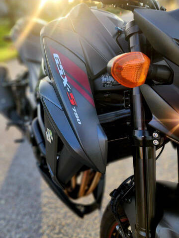 2018 Suzuki GXS-S 750 ABS