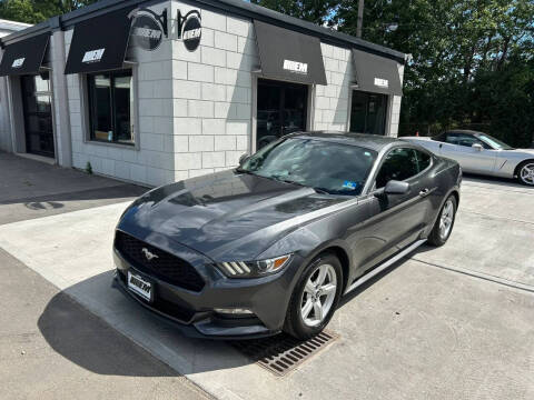 2017 Ford Mustang V6