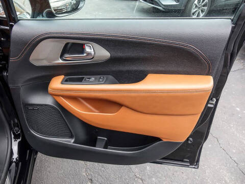 2024 Chrysler Pacifica Pinnacle
