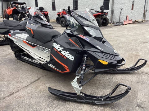 2018 Ski-Doo Renegade® Sport Cobra 1.2