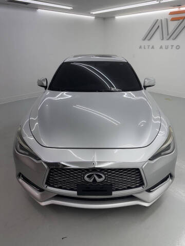 2017 Infiniti Q60 Red Sport 400