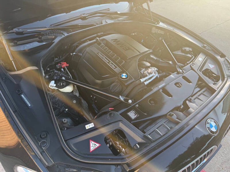 2012 BMW 5 Series 535i