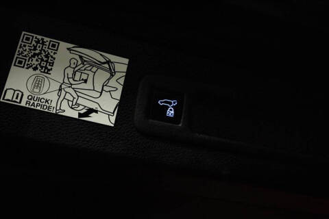 2023 Toyota Sienna Platinum 7-Passenger