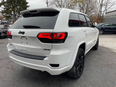 2019 Jeep Grand Cherokee Altitude