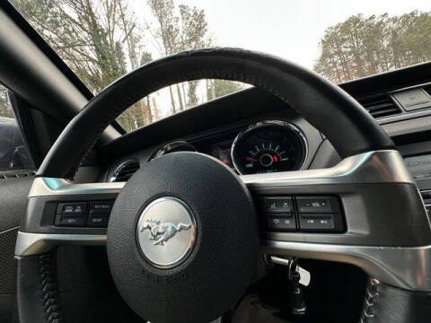 2013 Ford Mustang V6