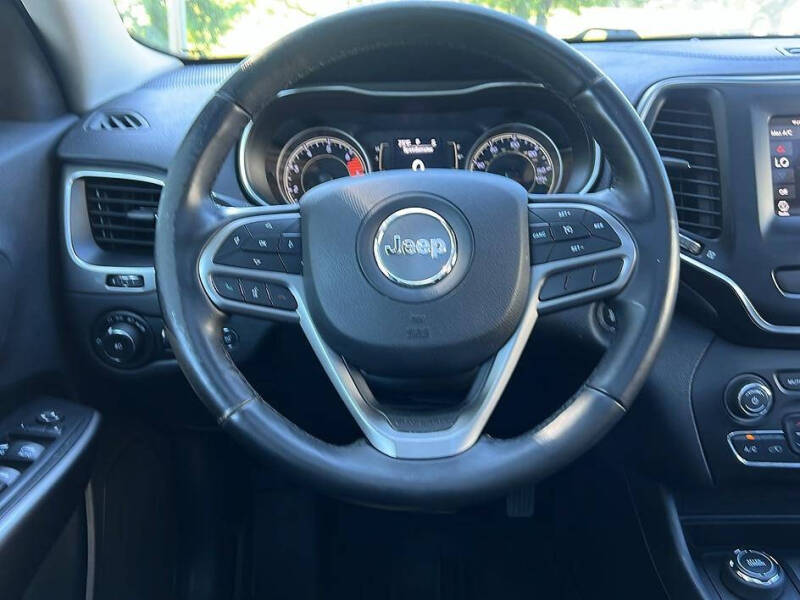 2019 Jeep Cherokee