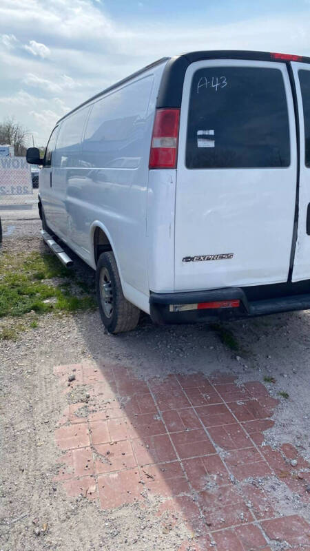 2016 Chevrolet Express 2500