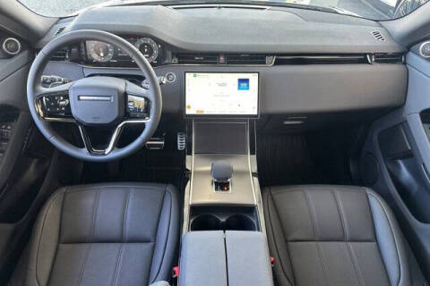 2026 Land Rover Range Rover Evoque P250 Dynamic SE