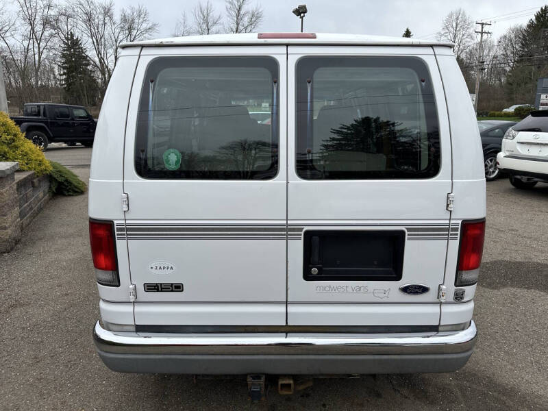 2000 Ford E-Series E-150