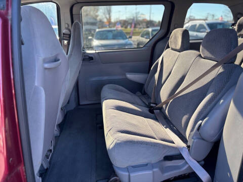 2002 Ford Windstar LX