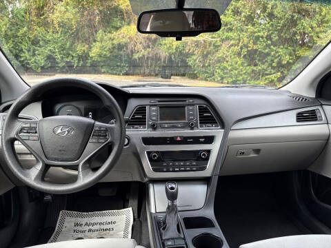 2016 Hyundai Sonata Hybrid SE