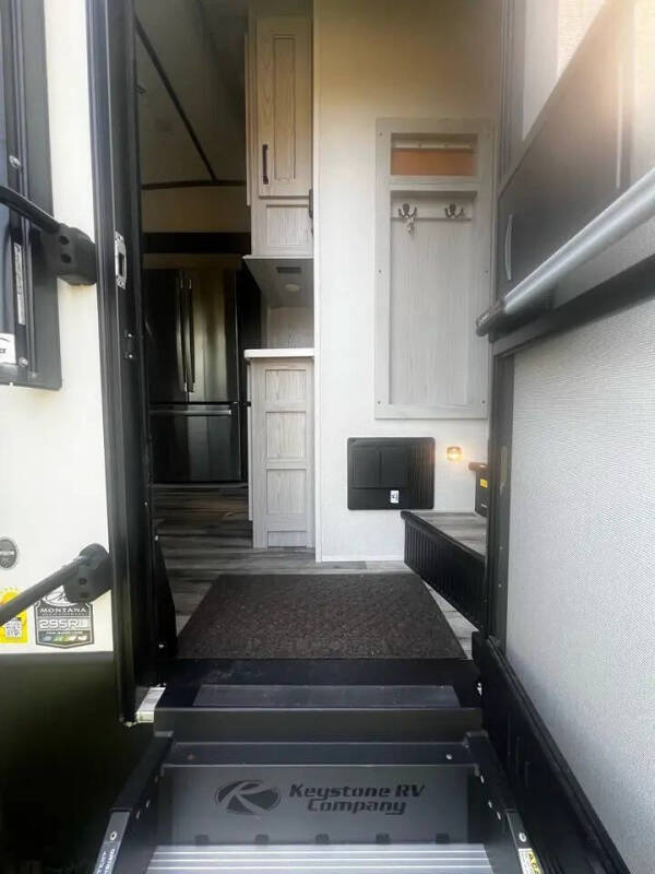2022 Keystone RV Montana