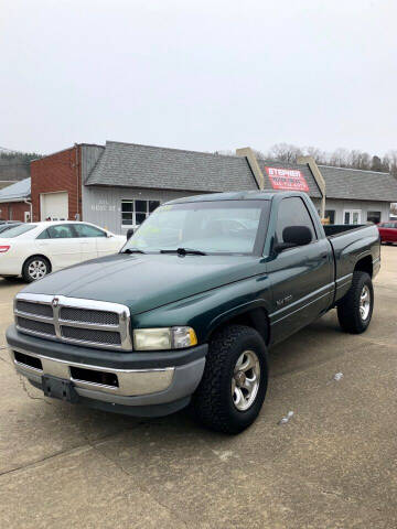 2001 Dodge Ram Pickup 1500 for sale at Stephen Motor Sales LLC in Caldwell OH