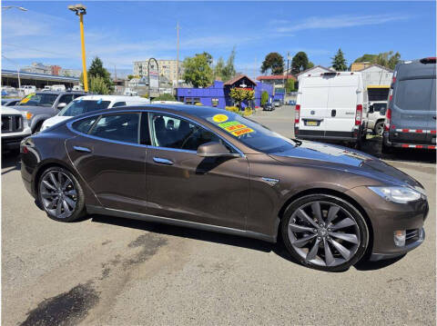 2013 Tesla Model S Performance