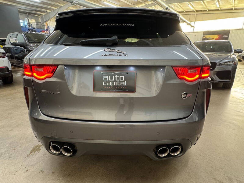 2020 Jaguar F-PACE SVR