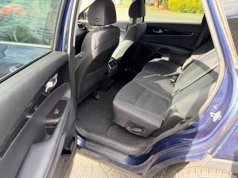 2018 Kia Sorento LX V6