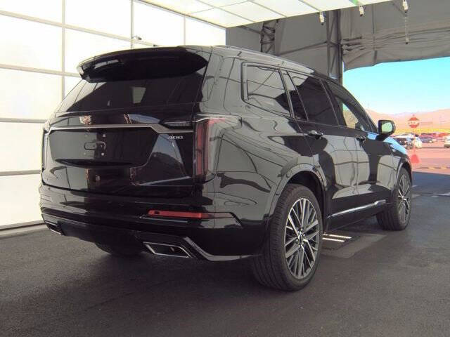2023 Cadillac XT6 Sport