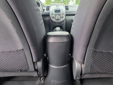 2011 Kia Soul +