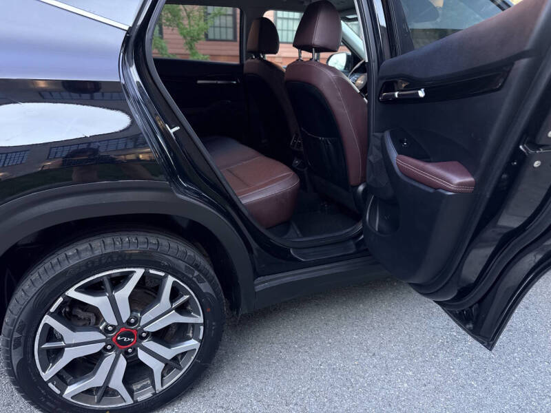 2022 Kia Seltos SX