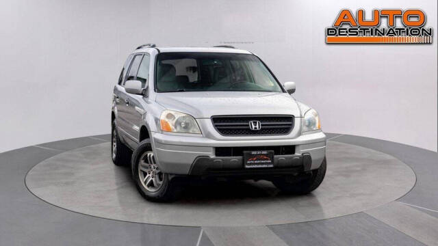 2004 Honda Pilot for sale at Auto Destination in Puyallup, WA